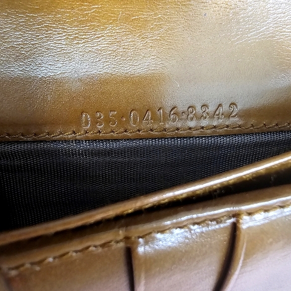 GUCCI EUC Long Wallet Leather Vintage Logo Embossed in Light Brown - Picture 2 of 15